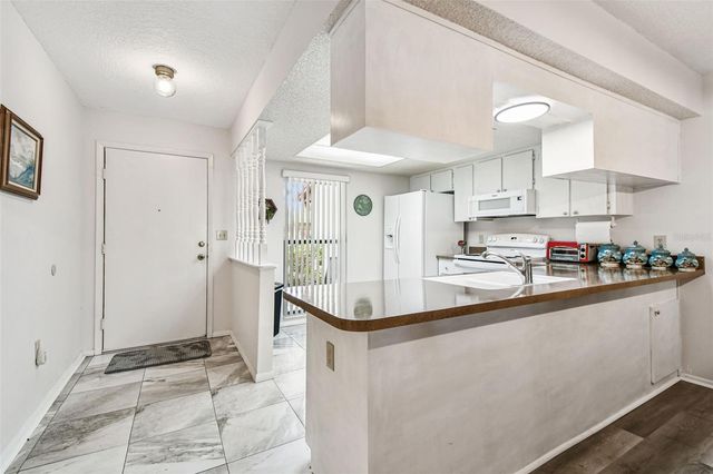 7433 GREYSTONE DRIVE 7433, Hudson, FL 34667