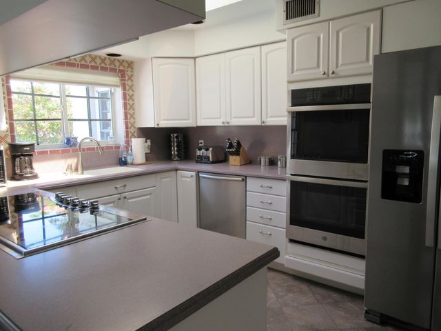 609 Isle Of Palms Drive, Fort Lauderdale, FL 33301