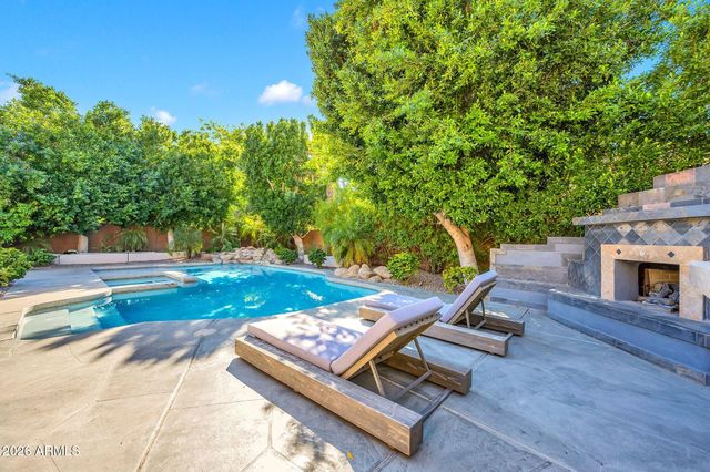 7938 S Dateland Drive, Tempe, AZ 85284