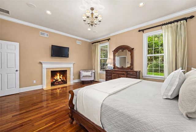 10005 SW 48TH PLACE, Gainesville, FL 32608