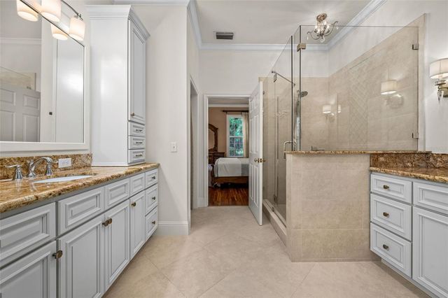 10005 SW 48TH PLACE, Gainesville, FL 32608