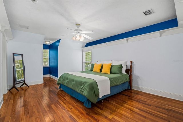 10005 SW 48TH PLACE, Gainesville, FL 32608