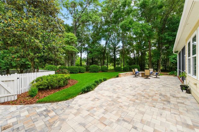 10005 SW 48TH PLACE, Gainesville, FL 32608