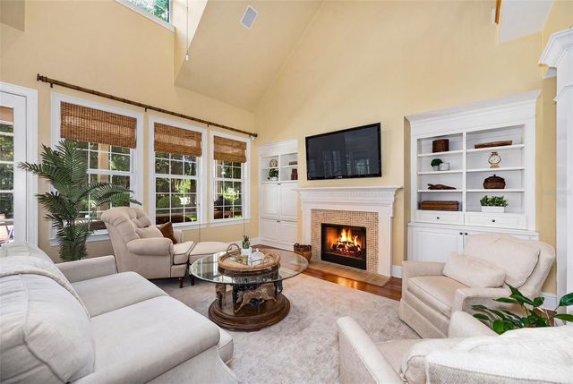 10005 SW 48TH PLACE, Gainesville, FL 32608