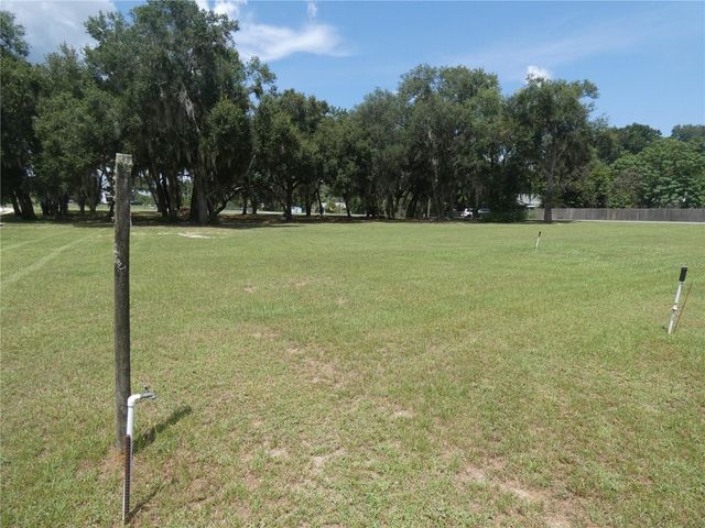 ILLINOIS STREET, Lady Lake, FL 32159