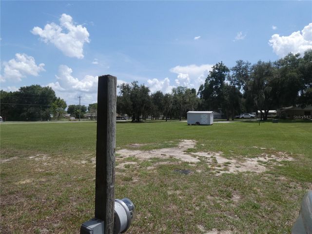 ILLINOIS STREET, Lady Lake, FL 32159