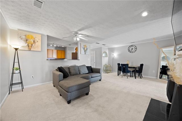 6690 Villa Court, Lithonia, GA 30038