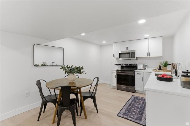 9886 S ANTIMONY LN, Sandy, UT 84094