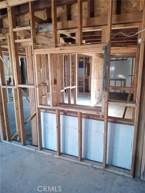 208 Race Street, Needles, CA 92363