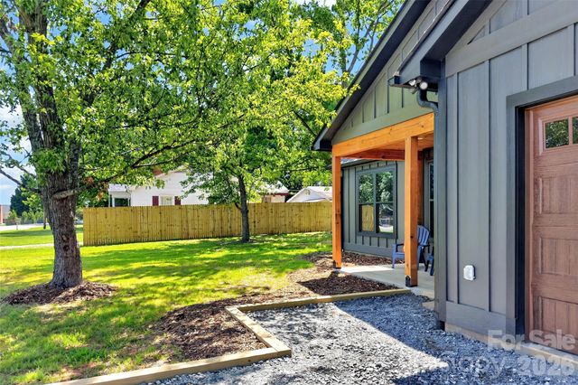1652 Doggett Road, Forest City, NC 28043