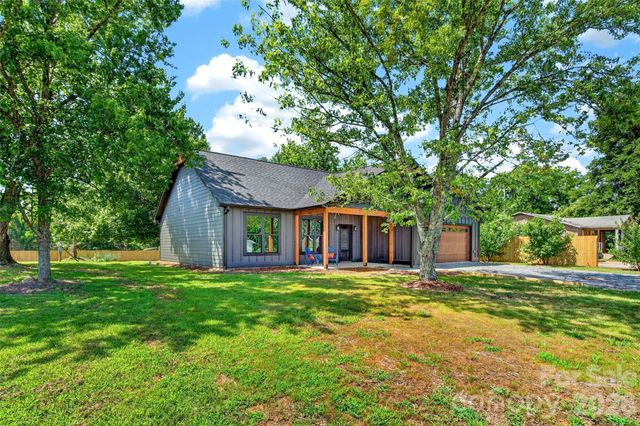 1652 Doggett Road, Forest City, NC 28043