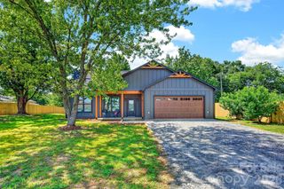 1652 Doggett Road, Forest City, NC 28043