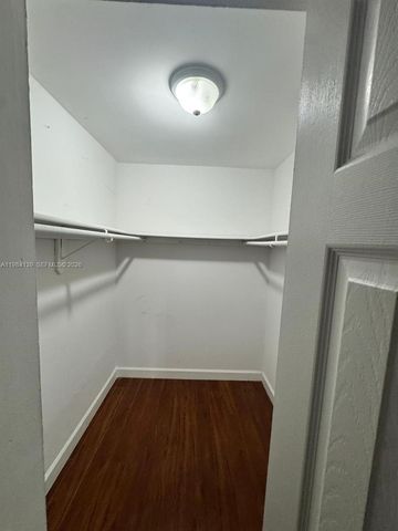 10700 SW 108th Ave C209, Miami, FL 33176