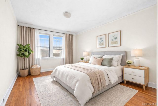 68-30 Burns Street C2, Forest Hills, NY 11375