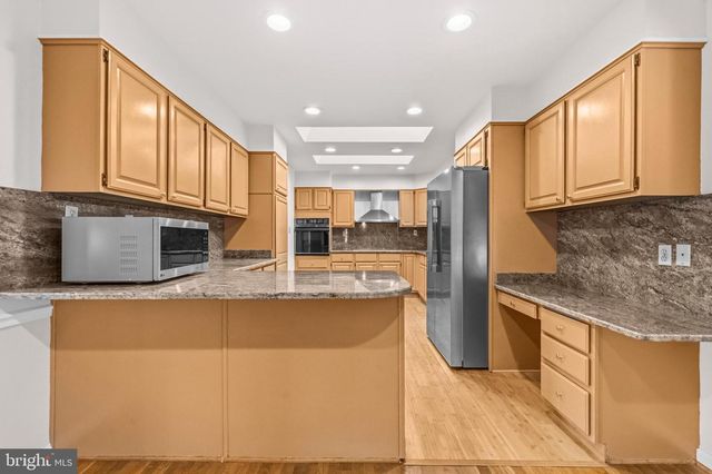 13508 GLEN MILL RD, Rockville, MD 20850
