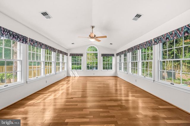 13508 GLEN MILL RD, Rockville, MD 20850