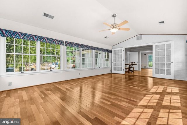 13508 GLEN MILL RD, Rockville, MD 20850