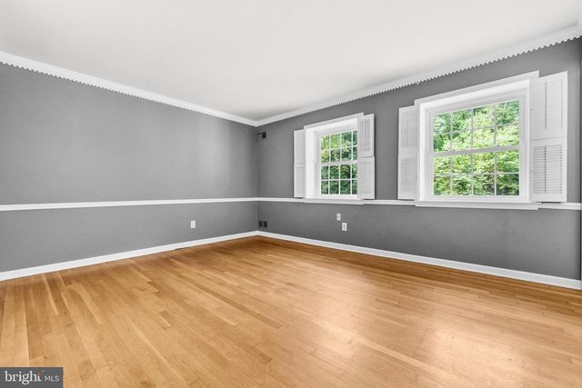 13508 GLEN MILL RD, Rockville, MD 20850