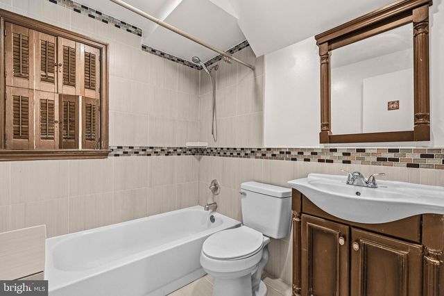 13508 GLEN MILL RD, Rockville, MD 20850
