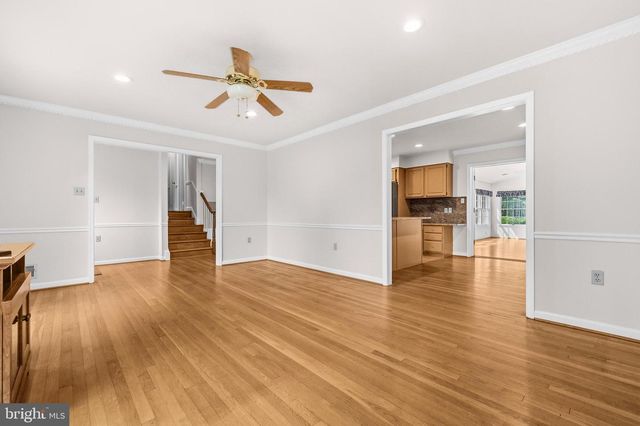13508 GLEN MILL RD, Rockville, MD 20850