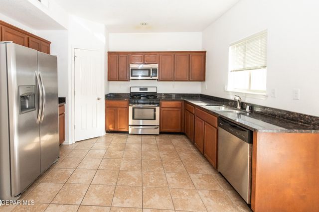 14648 Friesian Trail, El Paso, TX 79938