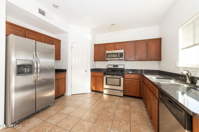 14648 Friesian Trail, El Paso, TX 79938