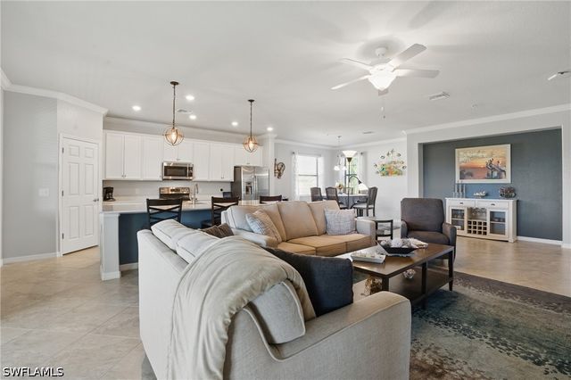 17291 Cherrywood CT 8503, Bonita Springs, FL 34135