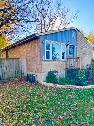 106 W 157th Street, Harvey, IL 60426