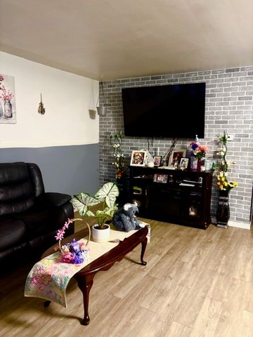 106 W 157th Street, Harvey, IL 60426