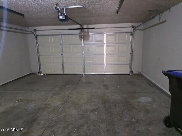 8703 W PUGET Avenue, Peoria, AZ 85345