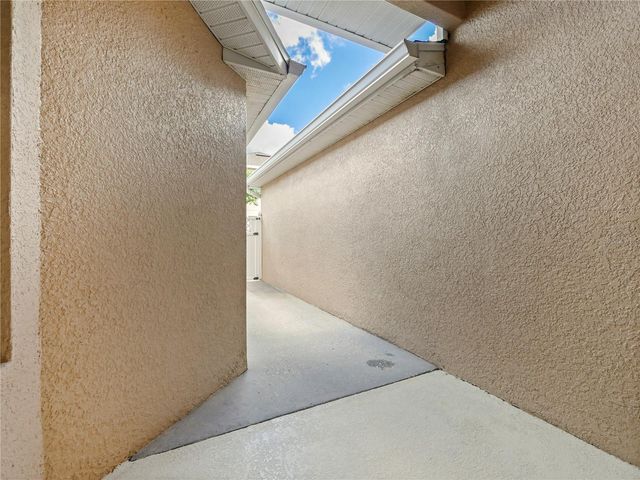 13679 ERIDANUS DRIVE, Orlando, FL 32828