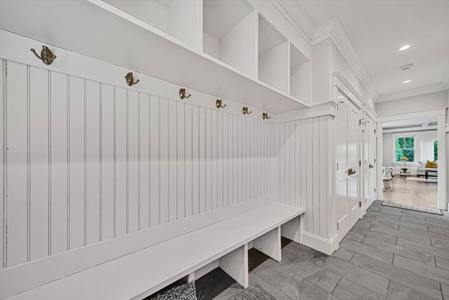 7 Bemis Rd, Wellesley, MA 02481