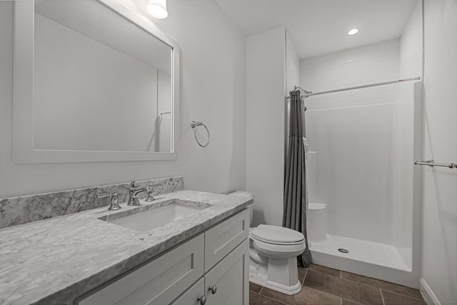 7 Bemis Rd, Wellesley, MA 02481