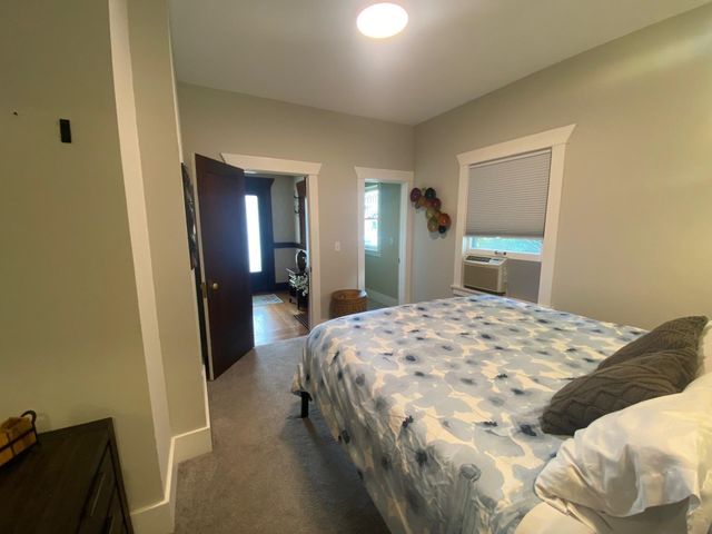 1117 E Illinois Ave, Spokane, WA 99207