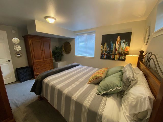 1117 E Illinois Ave, Spokane, WA 99207