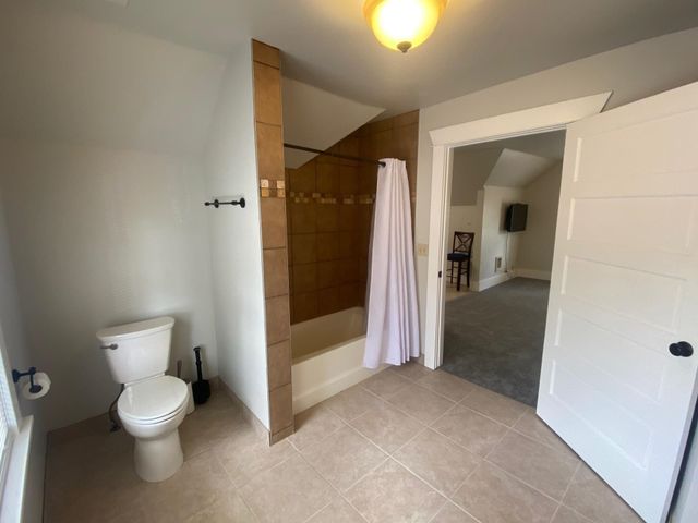 1117 E Illinois Ave, Spokane, WA 99207