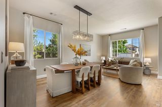 1012 Feather River Ct, Vacaville, CA 95688