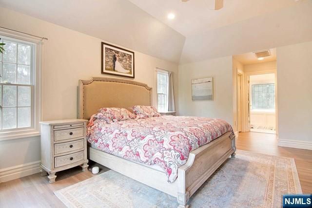 533 W Saddle River Road, Upper Saddle River, NJ 07458