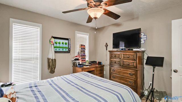 16235 Kyle Moran Drive, Athens, AL 35614