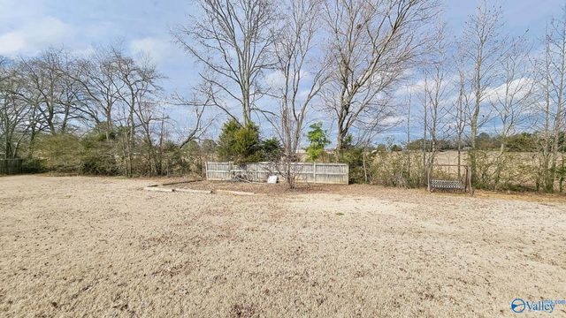16235 Kyle Moran Drive, Athens, AL 35614
