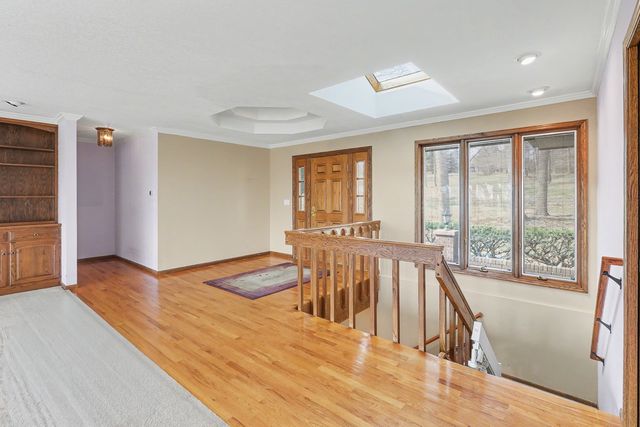 2062 Hickory Trail, Pella, IA 50219