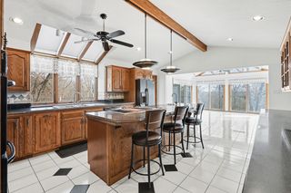 2062 Hickory Trail, Pella, IA 50219
