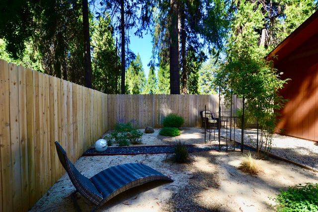 14997 Echo Ridge Dr, Nevada City, CA 95959