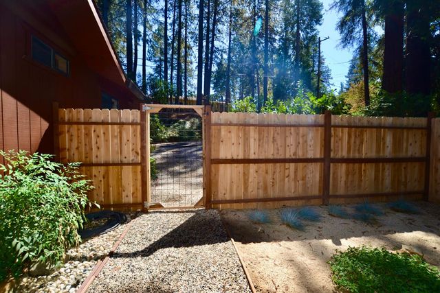 14997 Echo Ridge Dr, Nevada City, CA 95959