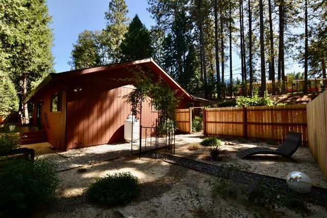 14997 Echo Ridge Dr, Nevada City, CA 95959