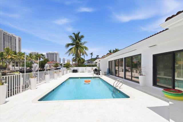 3321 NE 170th Street 3321, North Miami Beach, FL 33160