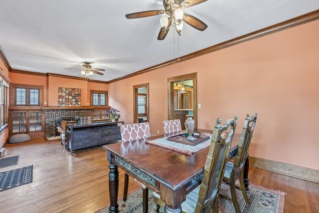 242 S Volutsia Ave, Wichita, KS 67211