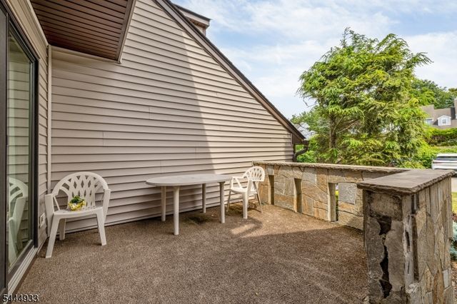 30 Davey Dr, West Orange Twp., NJ 07052