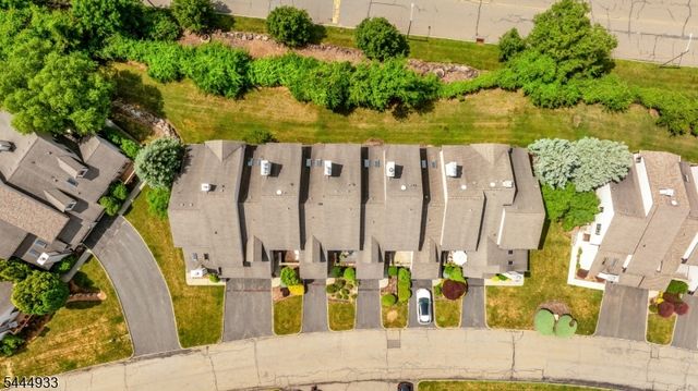 30 Davey Dr, West Orange Twp., NJ 07052