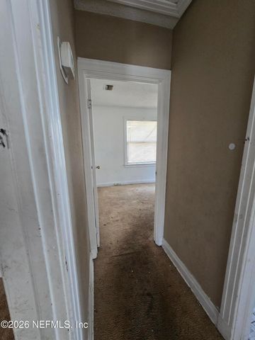 639 W 46TH Street, Jacksonville, FL 32208